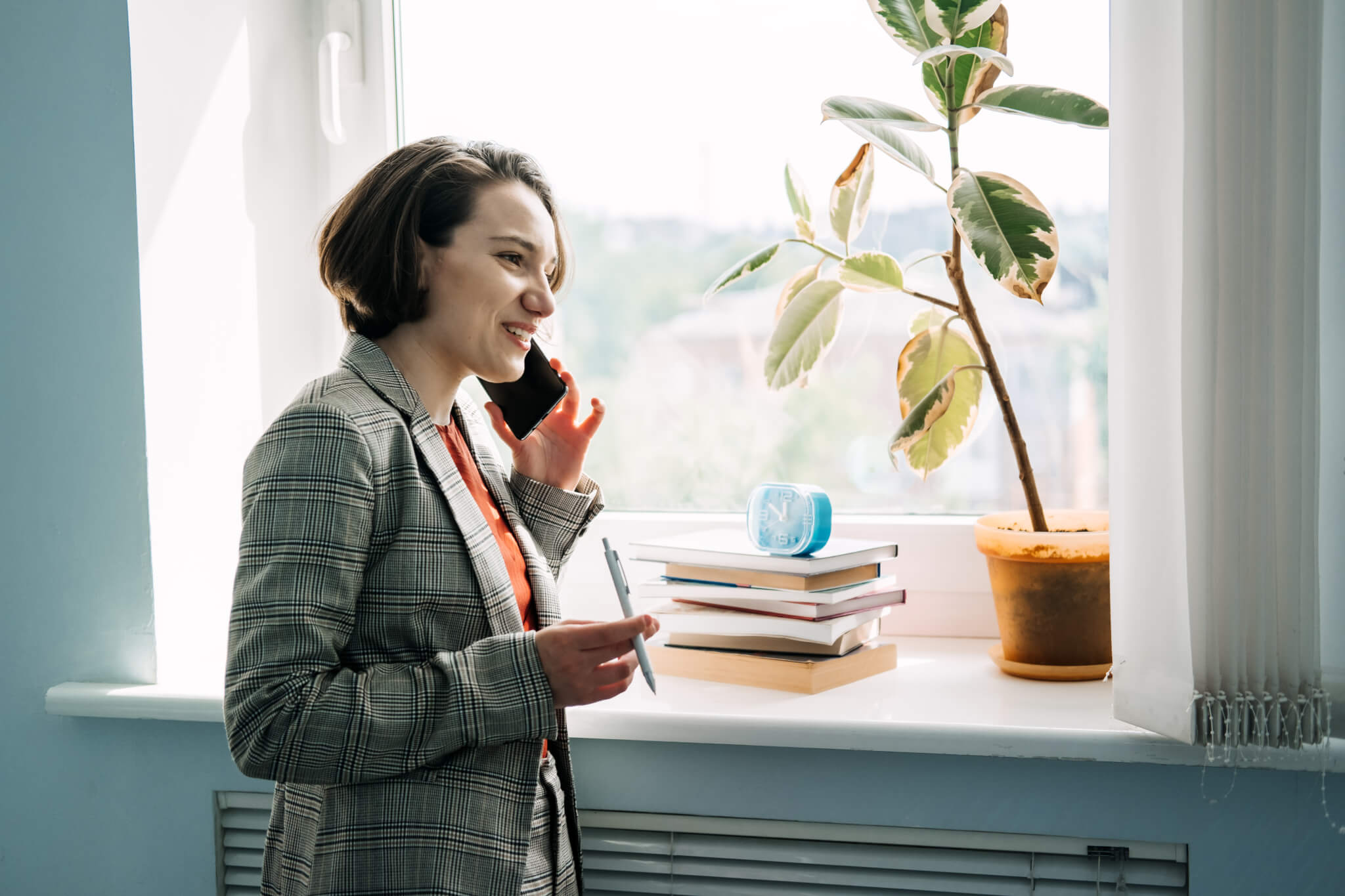 legal-business-consultant-legal-advisor-female-lawyer-businesswoman-talking-on-cell-phone.jpg